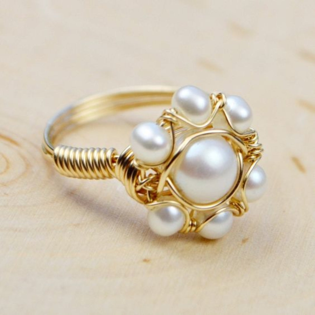 Bague vintage Goldring avec fleur de perles