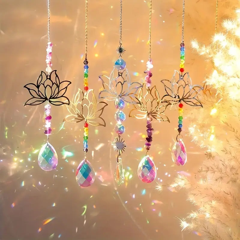 Lotus Arc-en-Ciel – Ensemble de Capteurs de Lumière en Cristal