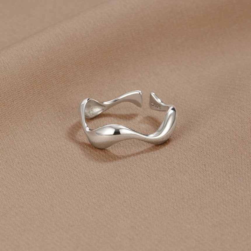Bague à vagues en argent