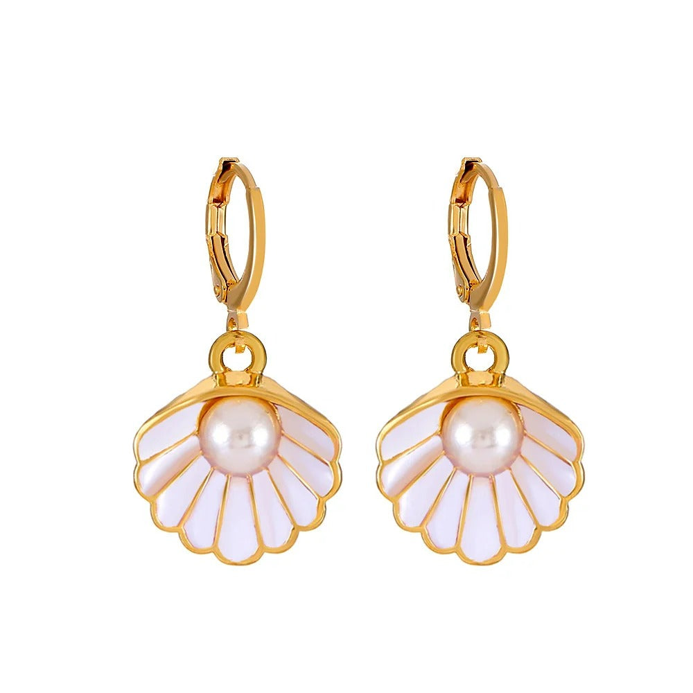 Boucles d'oreilles femmes en perles plaquées or avec coquille rose - Elise